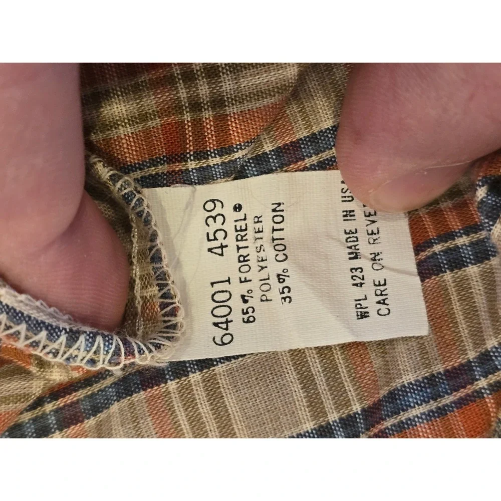 Levis Action Shirt Mens Small Orange Plaid Long Sleeve Button Down‎ Made in USA